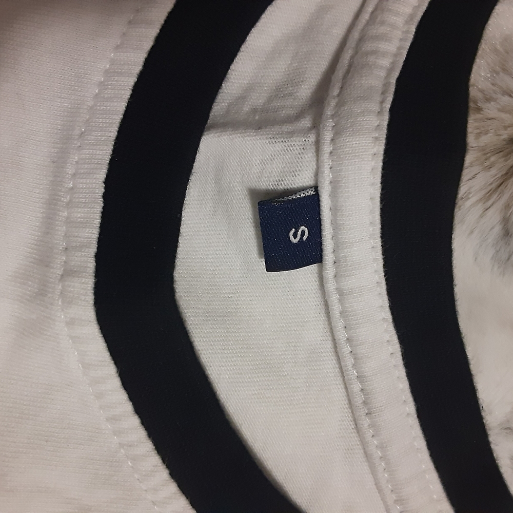 Nwot miss to mrs shirt - Picture 2 of 3
